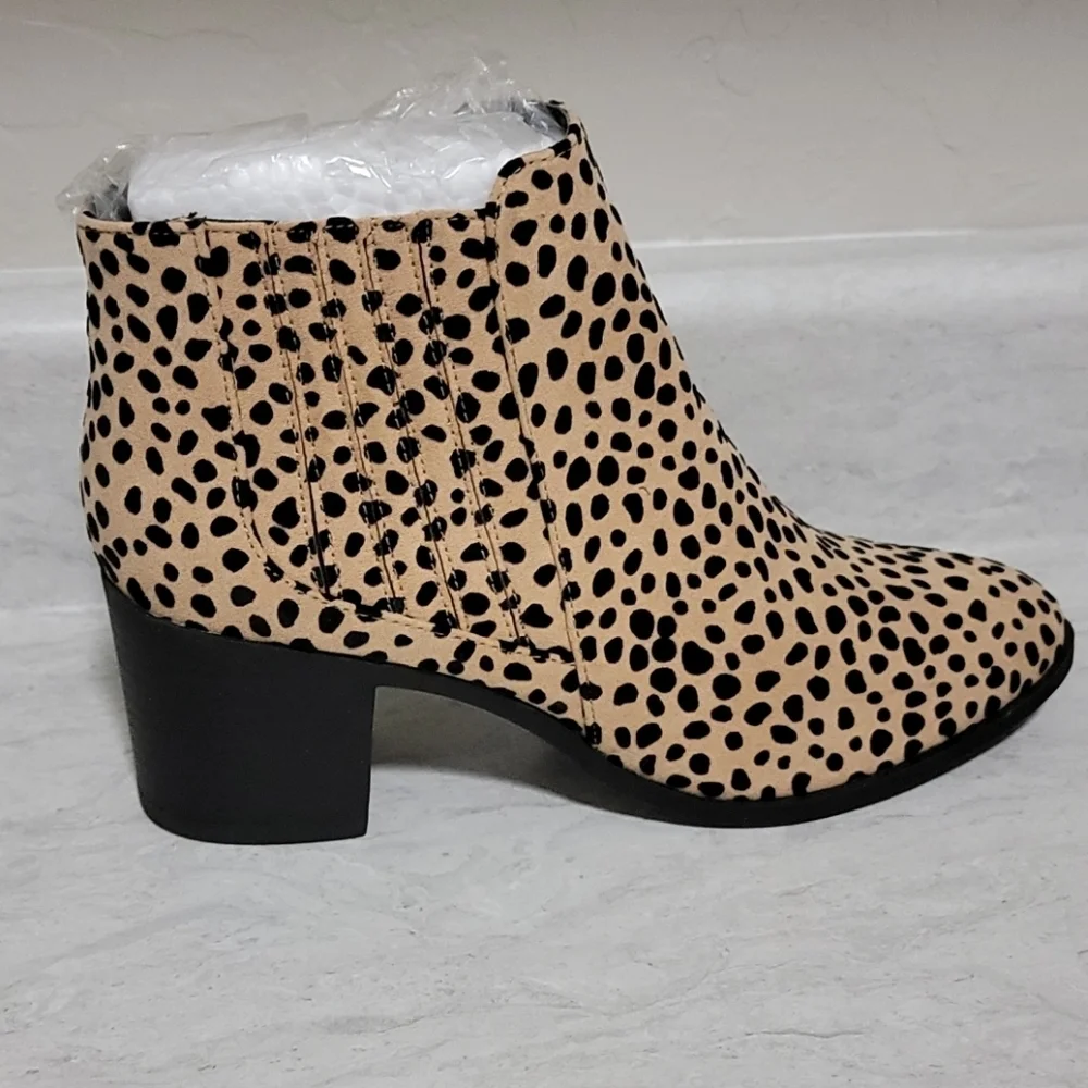 Qupid Animal Print Booties - Picture 3 of 3